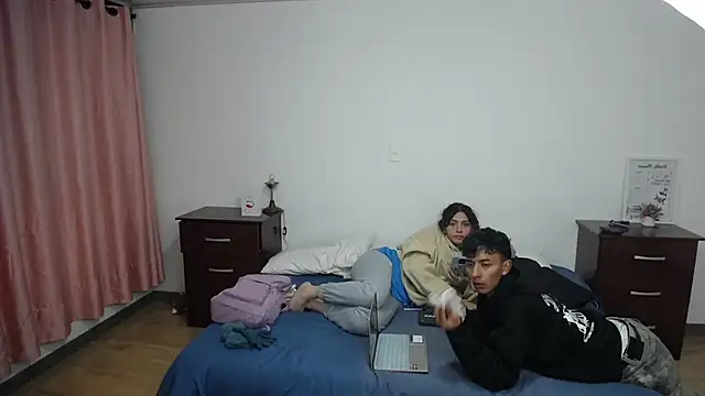 Snapshot of be_sinners chatting on November 28, 2025, 4:34 am be sinners online show from November 28, 2025, 4:34 am