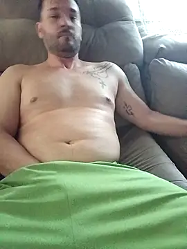 KAZADO LIBERAL online show from October 14, 2025, 8:31 pm