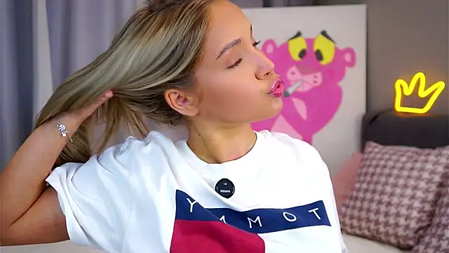 AftonConnett online show from November 19, 2025, 2:11 am