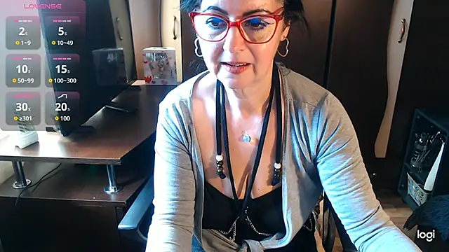 exymilf  online show from March 4, 2025, 11:29 am