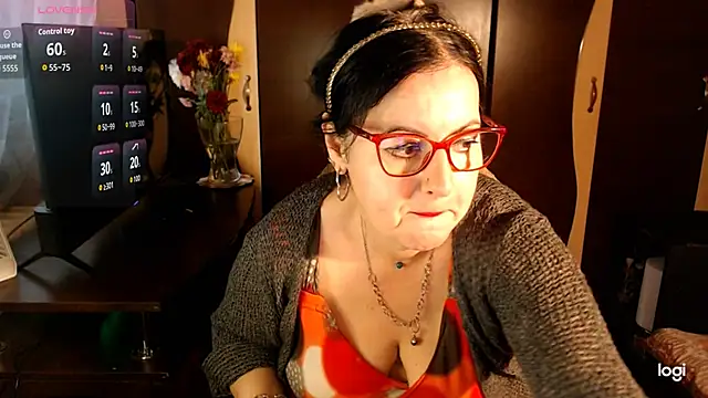 exymilf  online show from November 18, 2025, 11:35 am