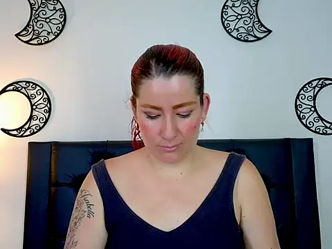 PamelaMK online show from October 6, 2025, 11:11 am