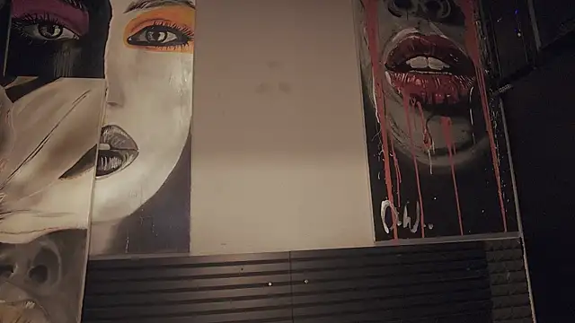 dani4334 online show from October 19, 2025, 9:01 am