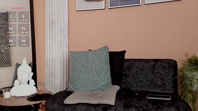 thomas eliotts online show from February 7, 2026, 7:44 pm