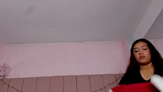 MollyBigBoobs12 online show from November 1, 2025, 8:57 pm