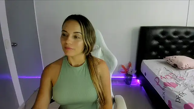 Sara lopez 28 online show from March 4, 2025, 5:34 pm