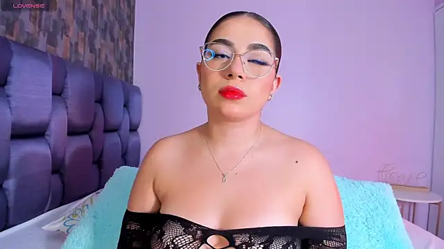 IsabellaAnngel online show from September 19, 2025, 12:36 am