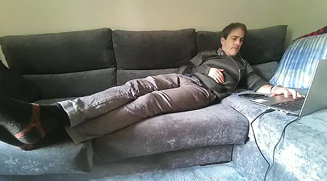 basquehotboy online show from January 25, 2025, 2:14 pm