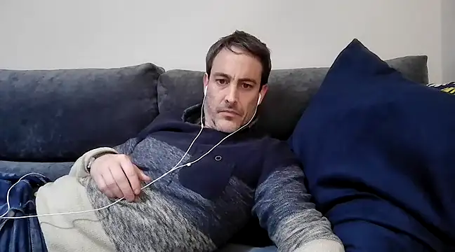 basquehotboy online show from March 14, 2025, 11:00 pm