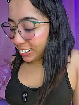 anni ross online show from April 9, 2026, 7:53 pm