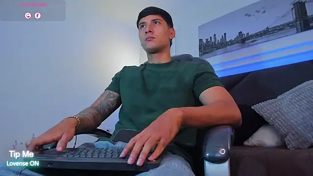 Damian23   online show from February 3, 2026, 10:53 am