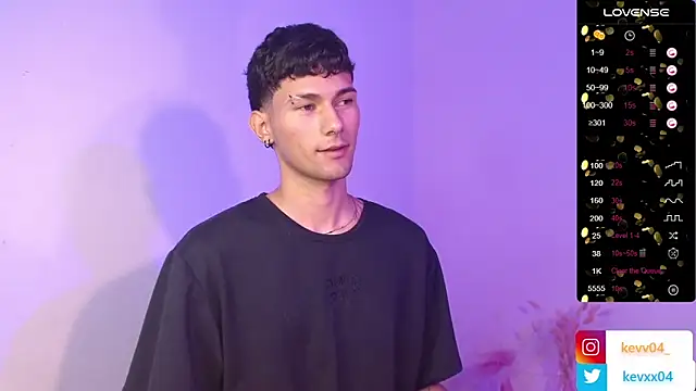 Snapshot of Alexx_tc chatting on October 24, 2025, 6:45 am Alexx tc online show from October 24, 2025, 6:45 am