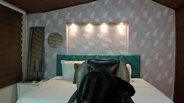 Kat cute  online show from October 29, 2025, 3:16 am