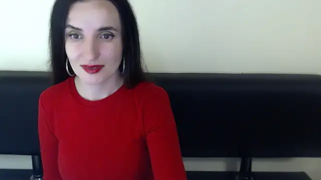 LaimaV  online show from June 12, 2026, 4:05 pm