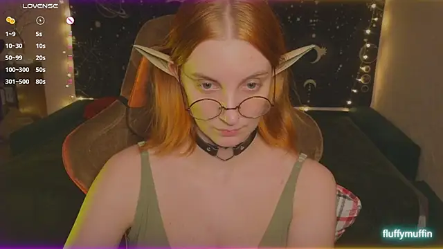 Snapshot of Fluffy_muffin_ chatting on March 6, 2025, 6:48 pm Fluffy muffin online show from March 6, 2025, 6:48 pm