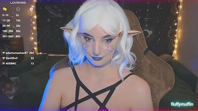 Snapshot of Fluffy_muffin_ chatting on March 23, 2025, 1:31 am Fluffy muffin online show from March 23, 2025, 1:31 am