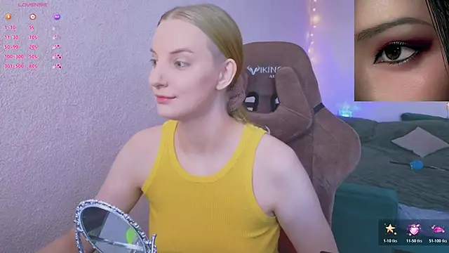 Snapshot of Fluffy_muffin_ chatting on February 7, 2026, 10:12 am Fluffy muffin online show from February 7, 2026, 10:12 am