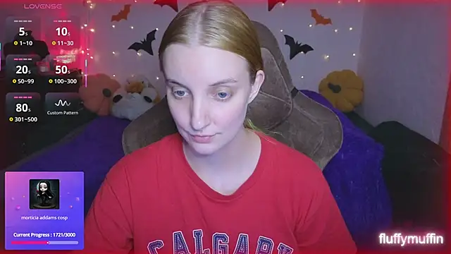 Snapshot of Fluffy_muffin_ chatting on October 12, 2025, 3:02 pm Fluffy muffin online show from October 12, 2025, 3:02 pm