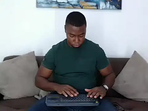 JaySmit  online show from March 4, 2025, 9:43 pm