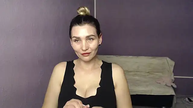 Snapshot of _sexy_lady chatting on October 14, 2025, 1:34 pm sexy lady online show from October 14, 2025, 1:34 pm