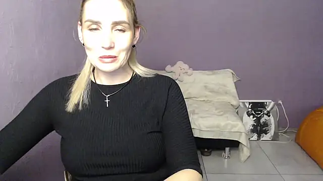 Snapshot of _sexy_lady chatting on October 28, 2025, 2:05 pm sexy lady online show from October 28, 2025, 2:05 pm