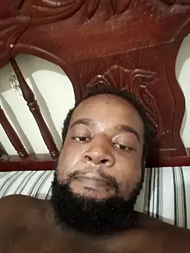 Snapshot of Kev_4658 chatting on October 22, 2025, 2:22 am Kev 4658 online show from October 22, 2025, 2:22 am