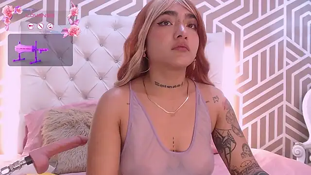 HelenaSwani online show from September 24, 2025, 12:11 pm