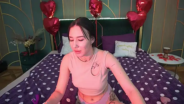 NikkiGoldSide online show from March 2, 2025, 8:03 pm