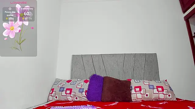 Snapshot of tammy__brown chatting on October 2, 2025, 9:34 am tammy brown online show from October 2, 2025, 9:34 am