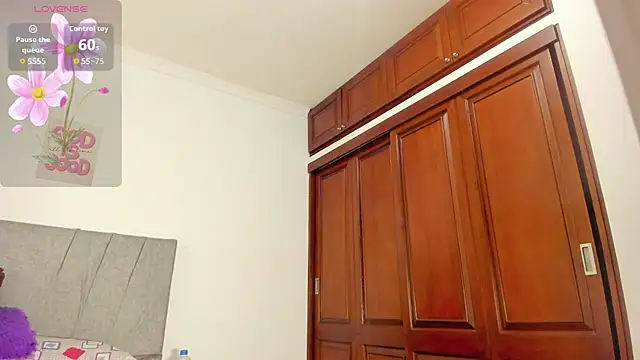 Snapshot of tammy__brown chatting on November 19, 2025, 12:38 pm tammy brown online show from November 19, 2025, 12:38 pm