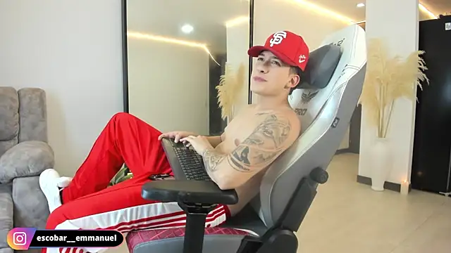 emmanuel scor online show from April 28, 2026, 11:09 pm