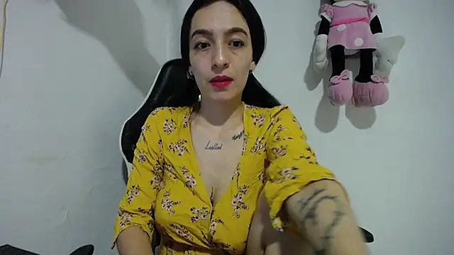 Snapshot of bulma_milk chatting on November 14, 2025, 6:06 am bulma milk online show from November 14, 2025, 6:06 am