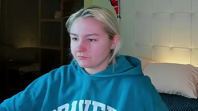 Snapshot of Debbie_Taylor chatting on January 9, 2026, 5:20 pm Debbie Taylor online show from January 9, 2026, 5:20 pm