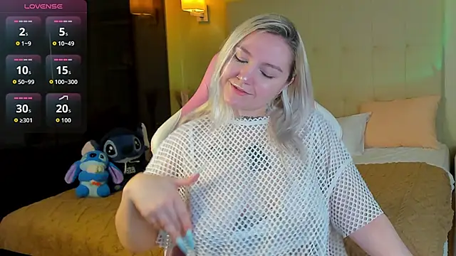 Snapshot of Debbie_Taylor chatting on February 11, 2026, 5:24 pm Debbie Taylor online show from February 11, 2026, 5:24 pm