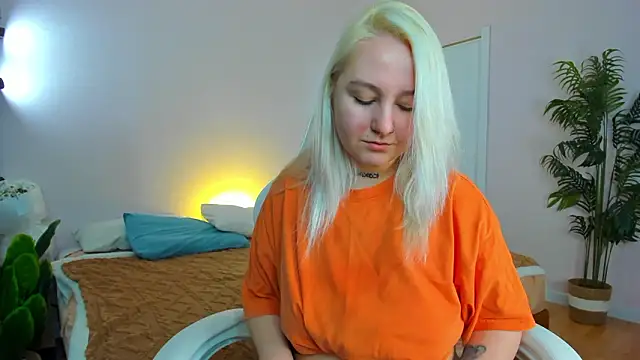 Snapshot of Debbie_Taylor chatting on February 24, 2026, 4:52 pm Debbie Taylor online show from February 24, 2026, 4:52 pm