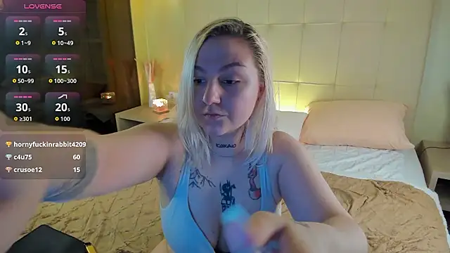 Snapshot of Debbie_Taylor chatting on January 31, 2026, 7:12 pm Debbie Taylor online show from January 31, 2026, 7:12 pm