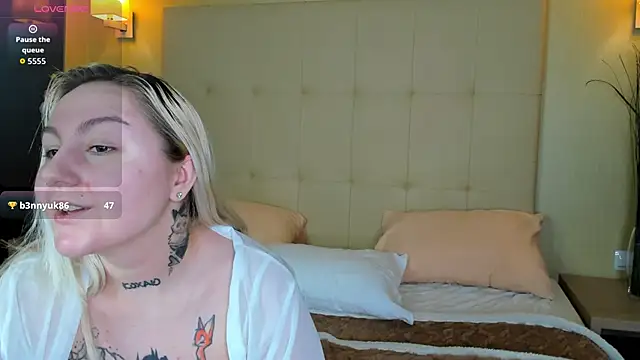 Snapshot of Debbie_Taylor chatting on February 20, 2026, 5:37 pm Debbie Taylor online show from February 20, 2026, 5:37 pm