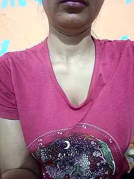 Snapshot of Rajni-Mehra chatting on June 11, 2026, 2:53 am Rajni-Mehra online show from June 11, 2026, 2:53 am