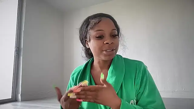 Snapshot of miamiworld chatting on February 25, 2026, 7:58 pm miamiworld online show from February 25, 2026, 7:58 pm