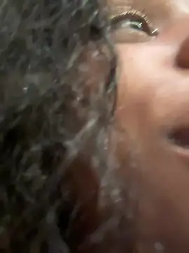 Snapshot of miamiworld chatting on January 9, 2026, 11:44 pm miamiworld online show from January 9, 2026, 11:44 pm