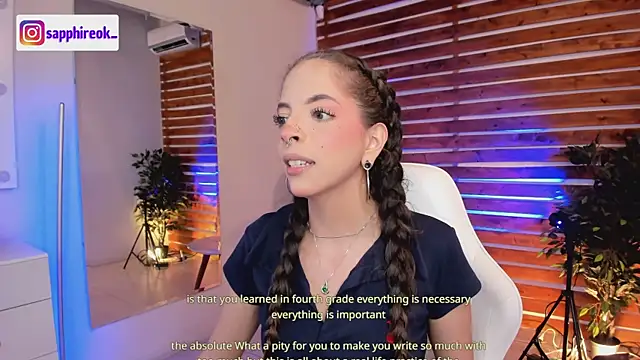 Sapphire Venuss online show from April 4, 2026, 2:51 am