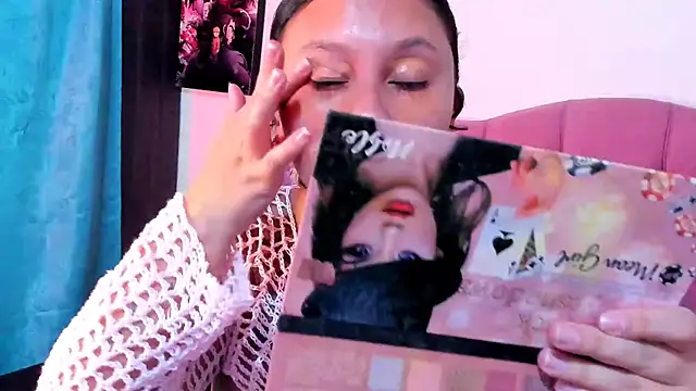 Snapshot of Mila_nixon02 chatting on October 21, 2025, 5:01 pm Mila nixon02 online show from October 21, 2025, 5:01 pm