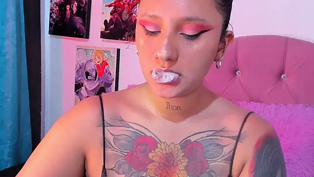 Snapshot of Mila_nixon02 chatting on October 8, 2025, 5:02 pm Mila nixon02 online show from October 8, 2025, 5:02 pm