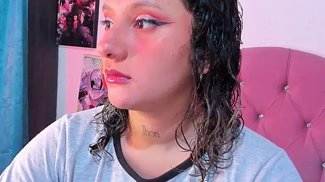 Snapshot of Mila_nixon02 chatting on October 17, 2025, 4:53 pm Mila nixon02 online show from October 17, 2025, 4:53 pm