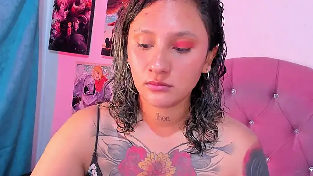 Snapshot of Mila_nixon02 chatting on September 19, 2025, 4:33 pm Mila nixon02 online show from September 19, 2025, 4:33 pm