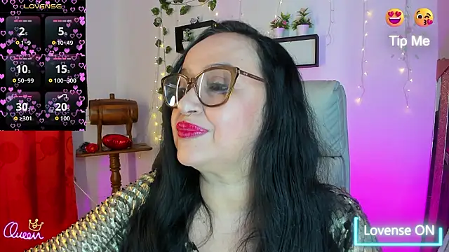 Gia Nahomi online show from March 14, 2026, 11:00 pm