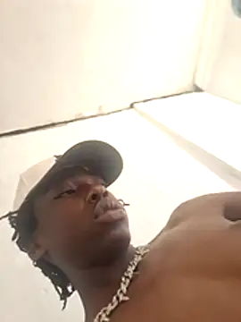 Snapshot of stepfu chatting on December 2, 2025, 8:16 am stepfu online show from December 2, 2025, 8:16 am