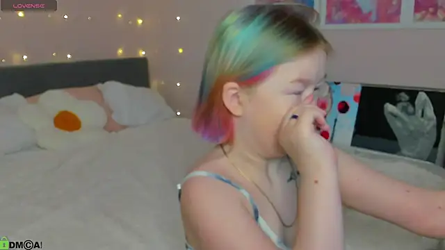 Sara Robinson online show from February 1, 2026, 2:32 am