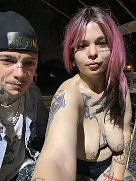 Seebohm1111 online show from December 5, 2025, 4:33 am