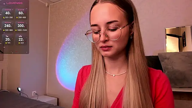 Tiffanyhunt online show from October 16, 2025, 1:19 pm